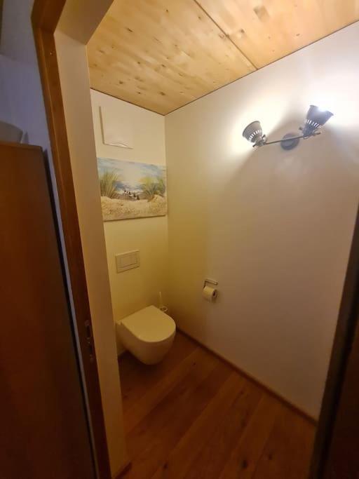 Grosszuegige Ferienwohnung Am Skigebiet Boedele Mit Rheintalblick Dornbirn Exterior photo